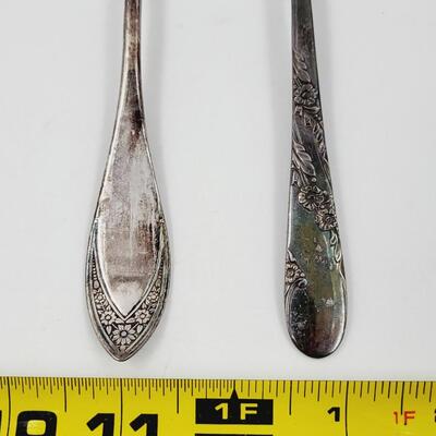 VINTAGE SILVERPLATE SPOON BUNDLE 2PC