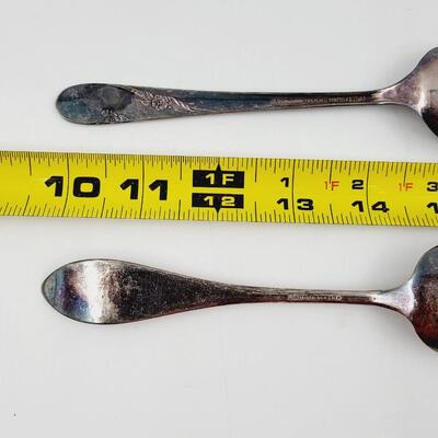 VINTAGE SILVERPLATE SPOON BUNDLE 2PC
