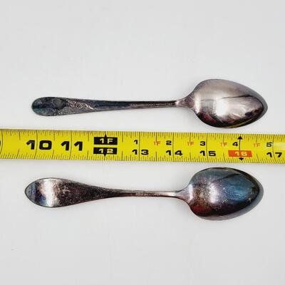 VINTAGE SILVERPLATE SPOON BUNDLE 2PC