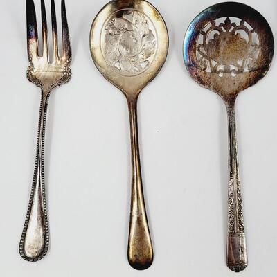 VINTAGE SILVERPLATE SERVING UTENSIL BUNDLE 6pc