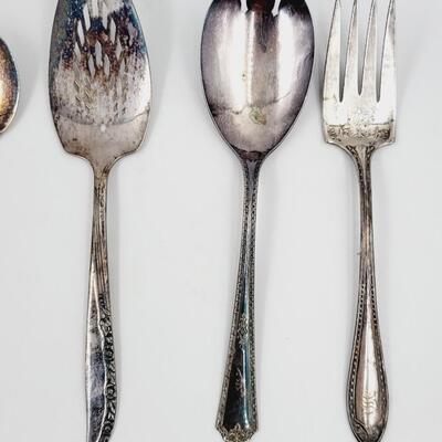 VINTAGE SILVERPLATE SERVING UTENSIL BUNDLE 6pc