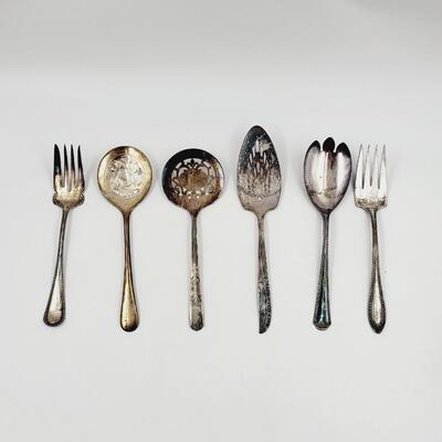 VINTAGE SILVERPLATE SERVING UTENSIL BUNDLE 6pc