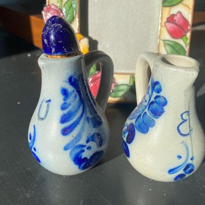 Vintage shaker set