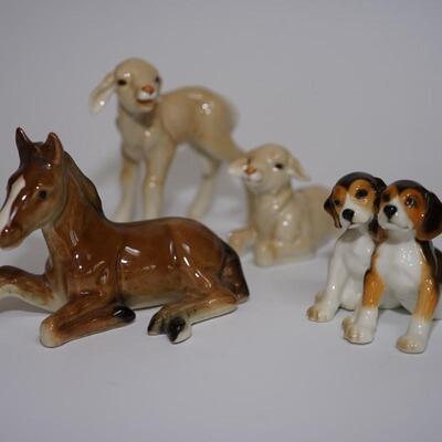 HUTSCHENRUETHER GERMANY PORCELAIN LAMBS/BEAGLE PUPPIES/ & UNMARKED FOAL