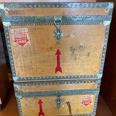 Vintage Geometer in cool boxes / 2 boxes