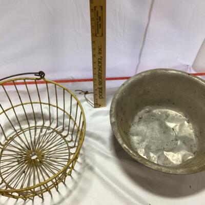 Egg basket and metal bowl