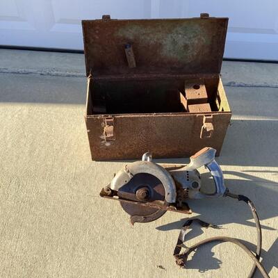 Black and Decker vintage saw