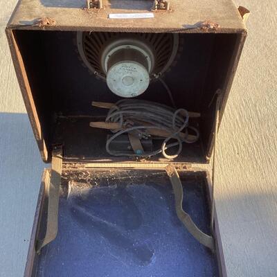 antique RCA loud speaker
