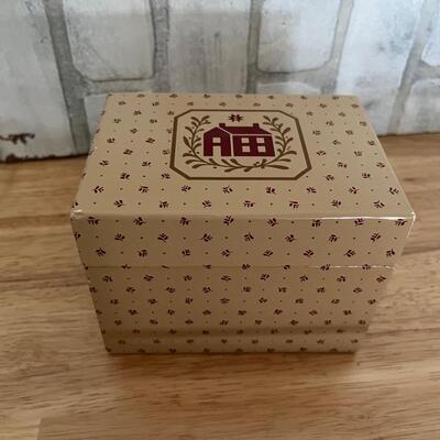 Vintage recipe box