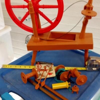 LOT 211   REMCO LITTLE RED SPINNING WHEEL