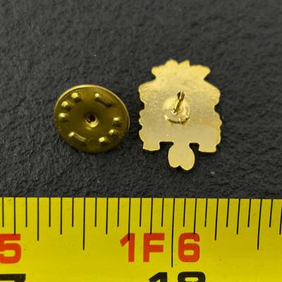 TINY CUCKOO CLOCK PIN