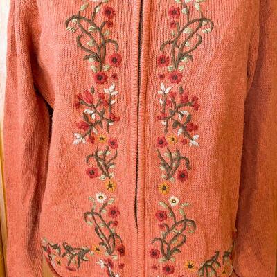 CROFT & BARROW EMBROIDERED CARDIGAN - SIZE LARGE