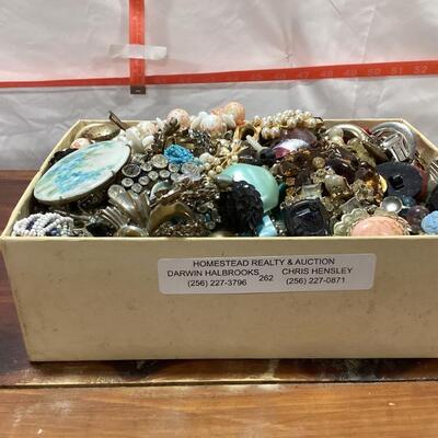 jewelry pieces and parts