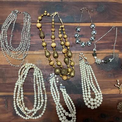 antique/vintage jewelry