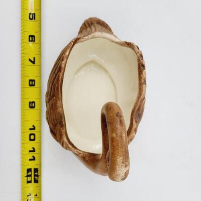 MADDUX OF CALIFORNIA MC SWAN POTTERY #402