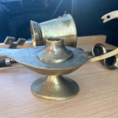 Solid brass genie lamp