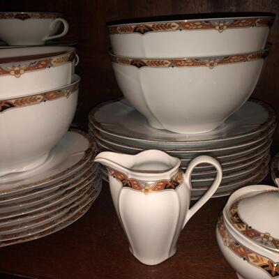 Tirschenreuth Versailles Porcelain