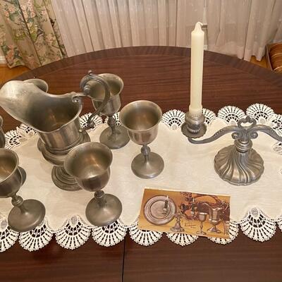 Les Postainer Hutois Vintage Artisinal Pewter
