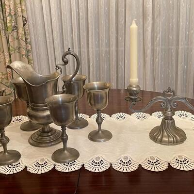 Les Postainer Hutois Vintage Artisinal Pewter