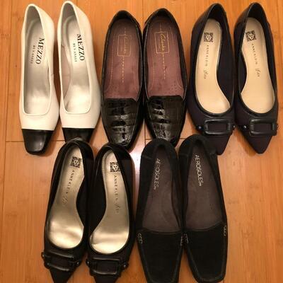 Womenâ€™s Shoes Lot Size 7.5