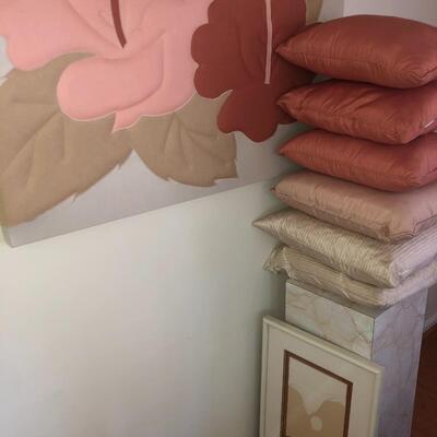 Retro Room DÃ©cor Lot