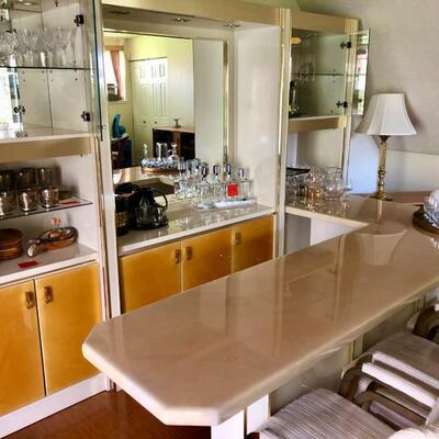 Vintage Retro Freestanding Bar with Four Swivel Chairs