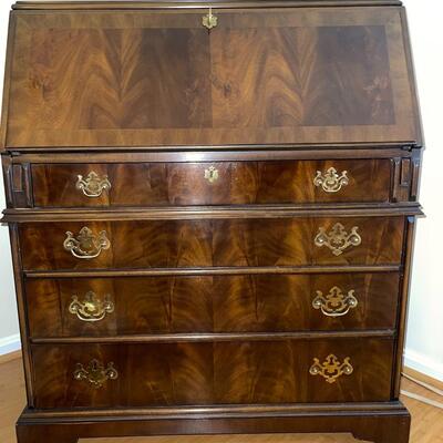 Fold-out Writers Desk