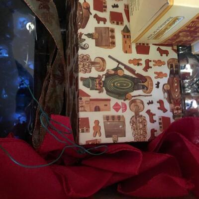 Christmas, Giftbag, Ribbon and Greeting Cards Lot