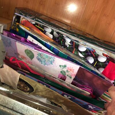 Christmas, Giftbag, Ribbon and Greeting Cards Lot