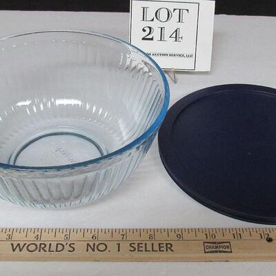 Nice Barely Used Pyrex Blue Bowl With Cover