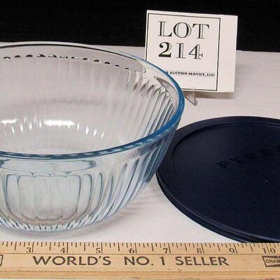Nice Barely Used Pyrex Blue Bowl With Cover