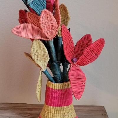 Lot 104: Vintage Mexican Woven Folk Art Mask & Vase with Flowers