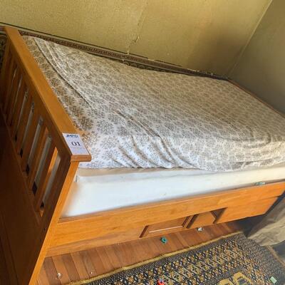 Captain's Bed
