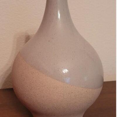 Lot 108: Pottery Lot