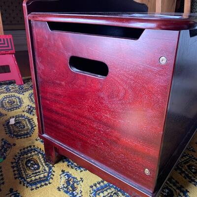 Toy Chest/Storage Bench