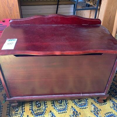 Toy Chest/Storage Bench