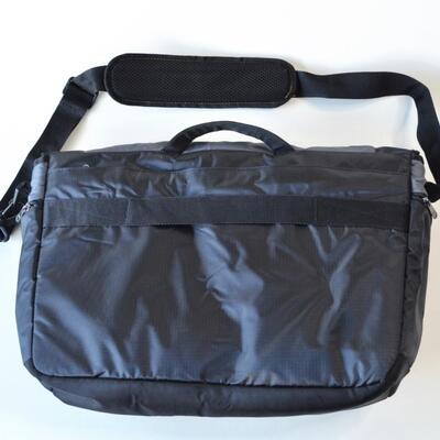 Dell Laptop Messenger Bag - Black and Gray - Padded Laptop Pocket