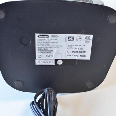 DeLonghi Oscillating Space Heater - Temperature Controlled - DCH590ER