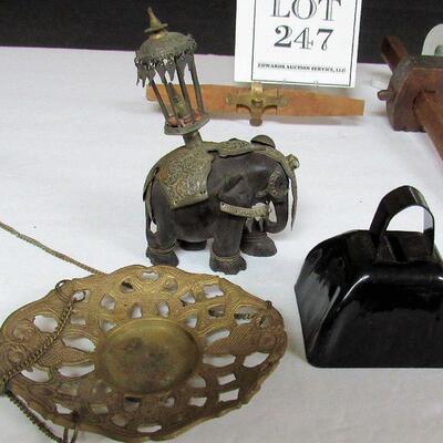 Lot of Vintage Bits and Pieces For Parts and Repairs