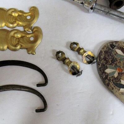 Lot of Vintage Bits and Pieces For Parts and Repairs