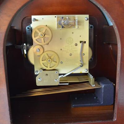 Howard Miller Mantel Clock - Westminister Chimes - Made in Germany