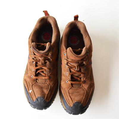 New Balance 603 Mens Size 10 - Brown Suede Trail / Outdoor Shoes