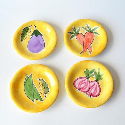 Set of 4 Decorative Plates - Ceramic - Yellow with Watercolor Vegetables