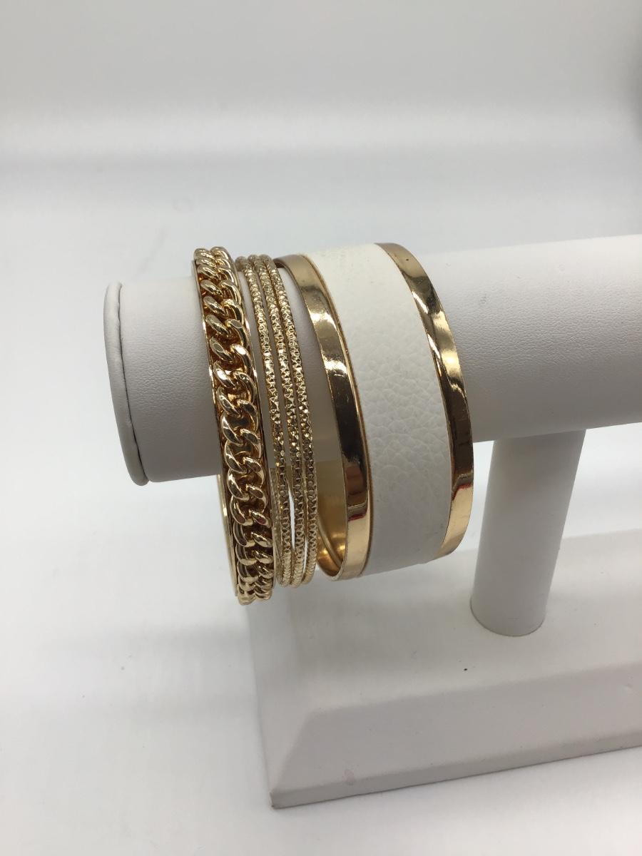 Fashion bracelet set