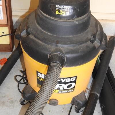 Shop Vac with attachments