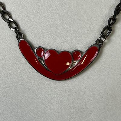 Red Enamel Heart Silver Chain Choker 