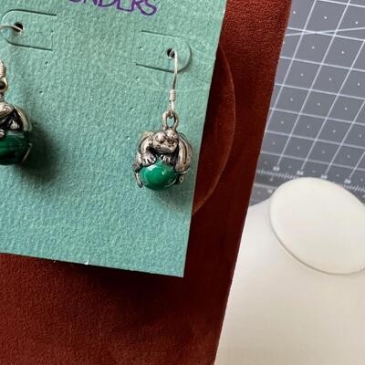 Green Frog Earrings with Malachite Round Stone 