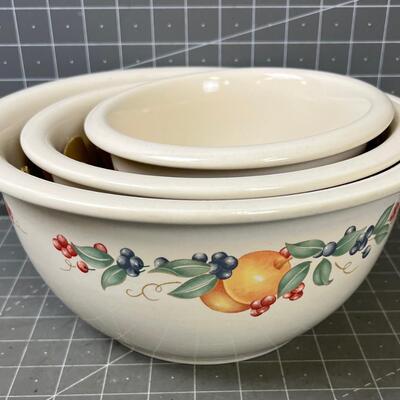 3 Piece Nesting Ceramic Bowl Set Fruit  