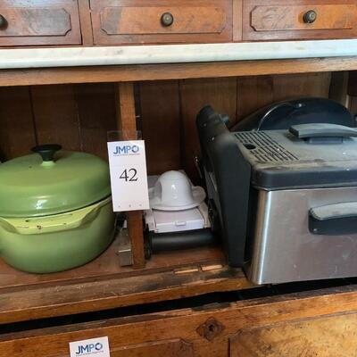 Chantal Roaster, Baking Dish, Mandoline and Deep Fryer