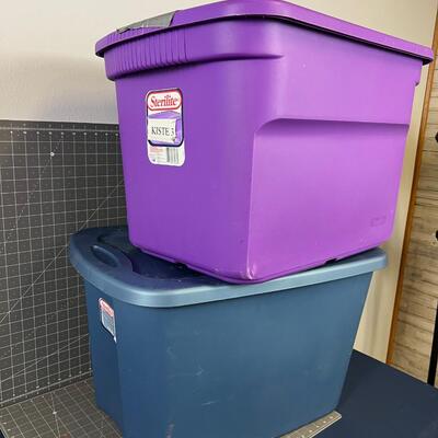 2 Sterlite Tub with Lid, Purple and Blue 